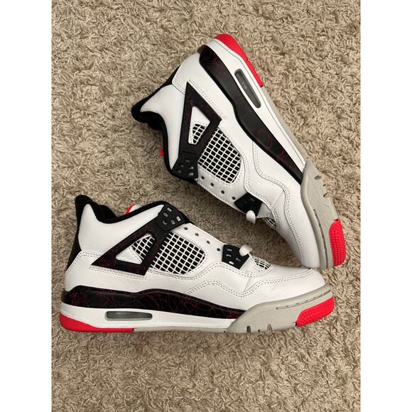 Nike Air Jordan 4 Retro Pale Citron Size 5.5 Youth - Picture 6 of 6